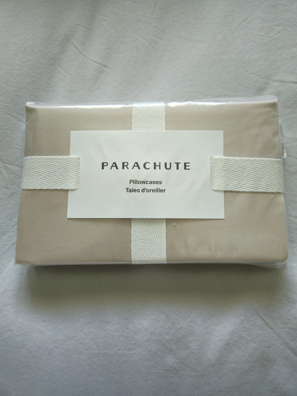 NWT Parachute Sateen Sold Out Color Blush Pillowcase Set